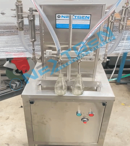 liquid filling machine